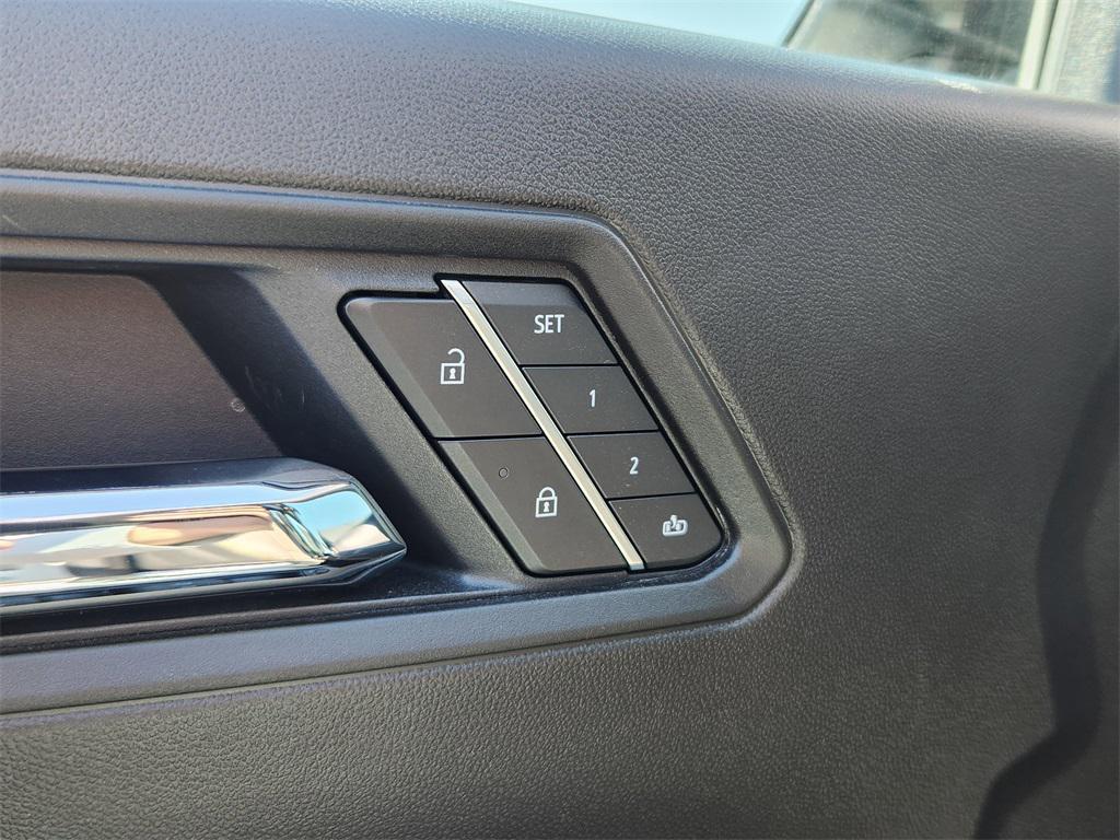 new 2025 Chevrolet Colorado car, priced at $61,478