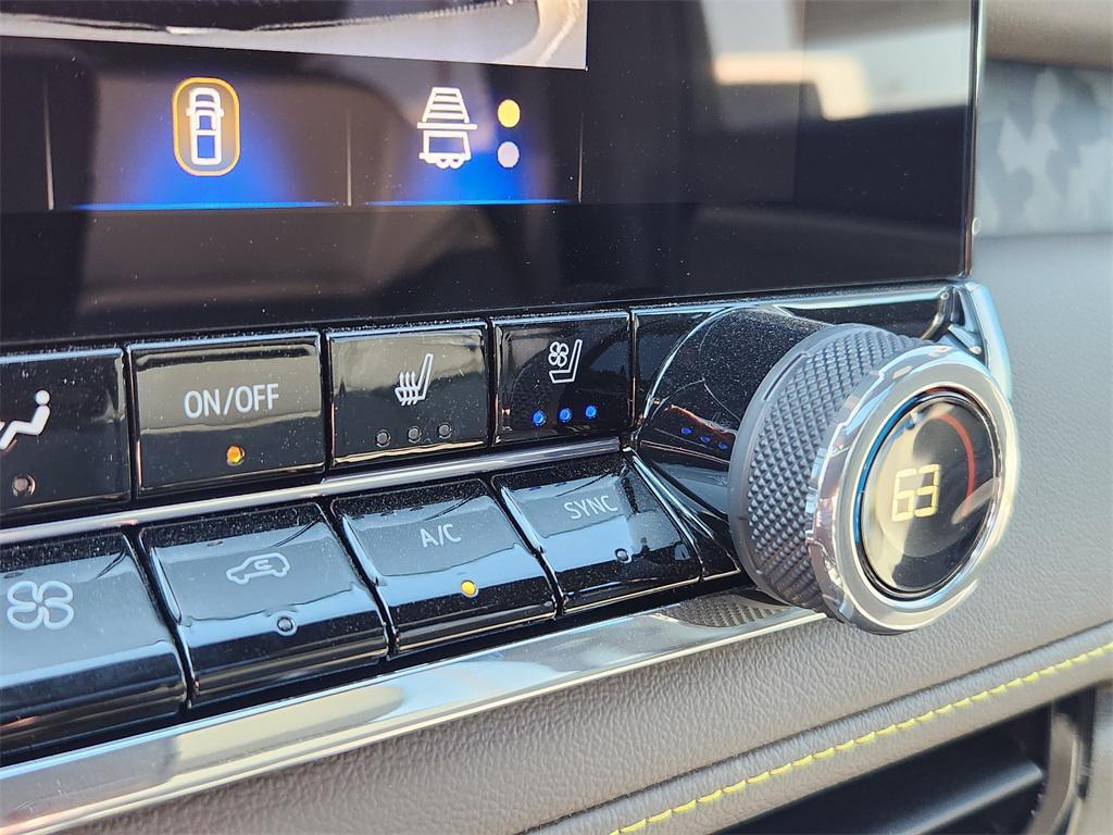 new 2025 Chevrolet Colorado car, priced at $61,478