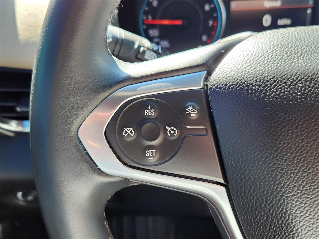 used 2023 Chevrolet Traverse car, priced at $33,586