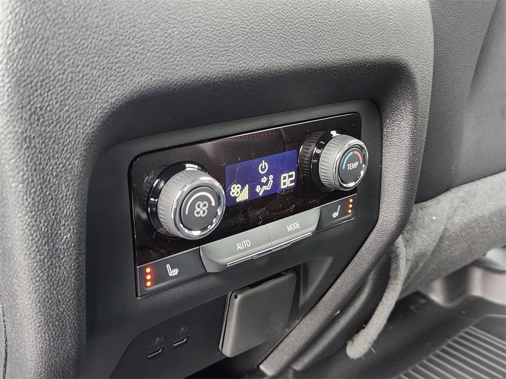 new 2026 Chevrolet Traverse car, priced at $59,419