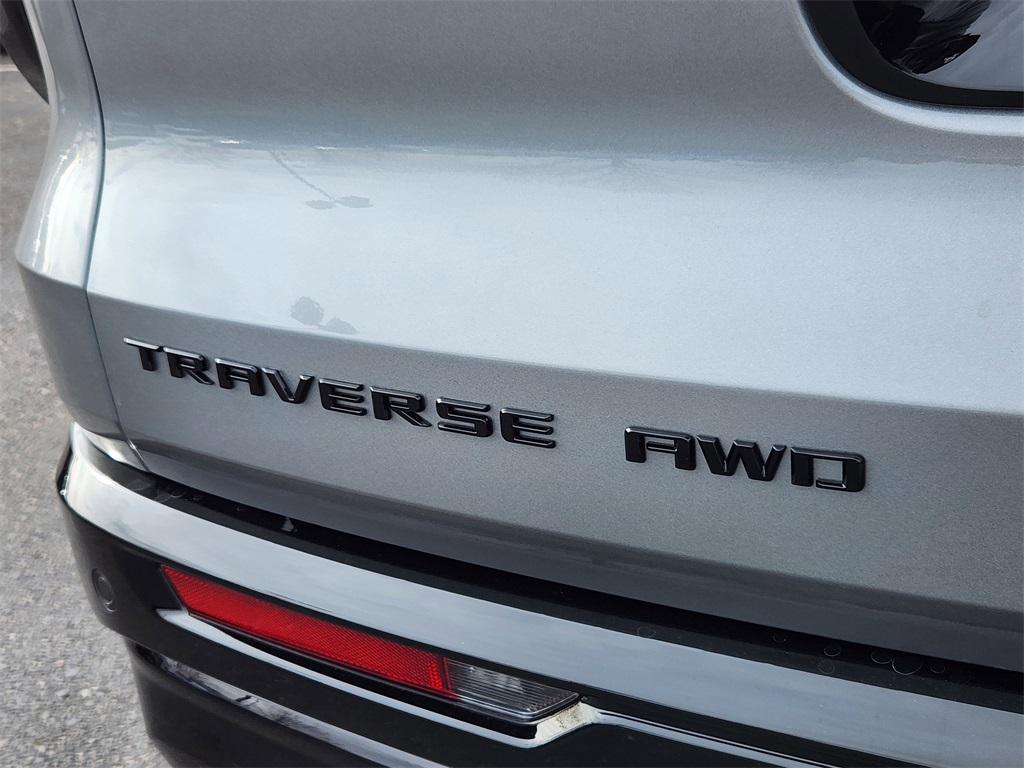 new 2026 Chevrolet Traverse car, priced at $59,419