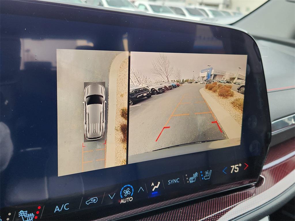 new 2026 Chevrolet Traverse car, priced at $59,419