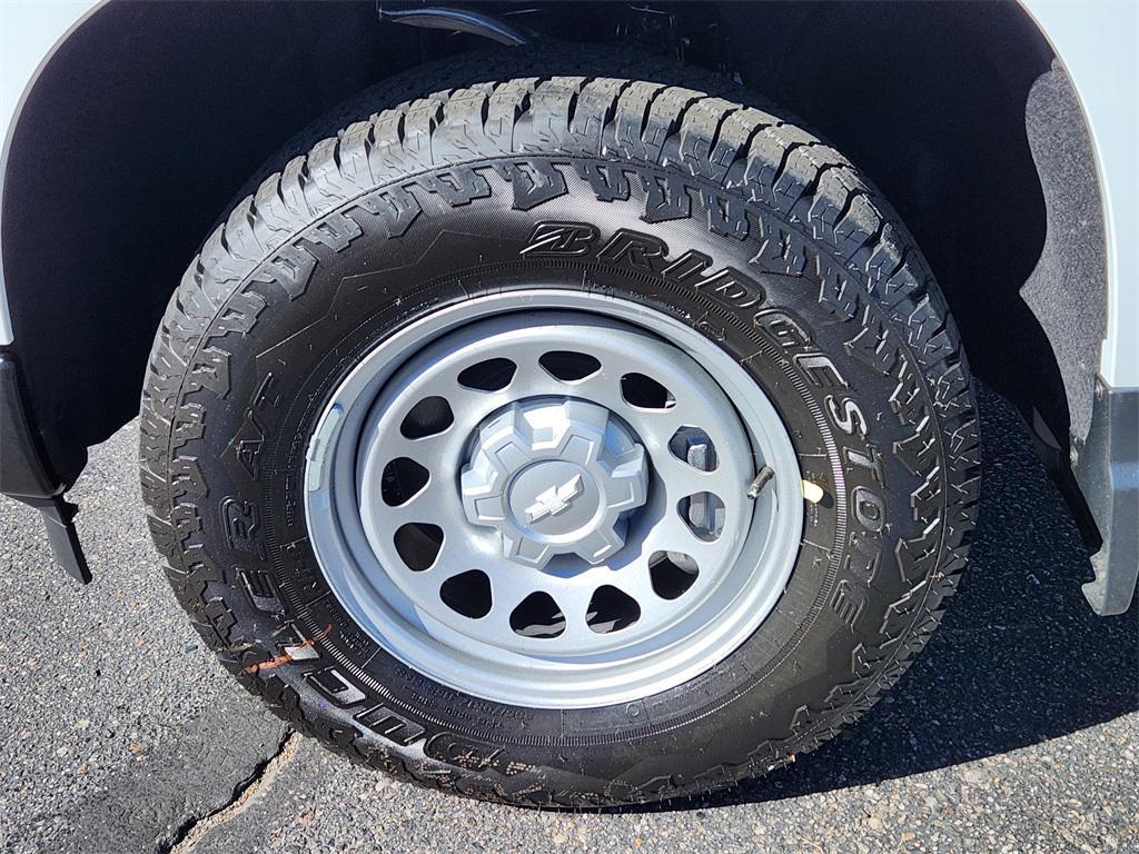 new 2026 Chevrolet Silverado 1500 car, priced at $42,030