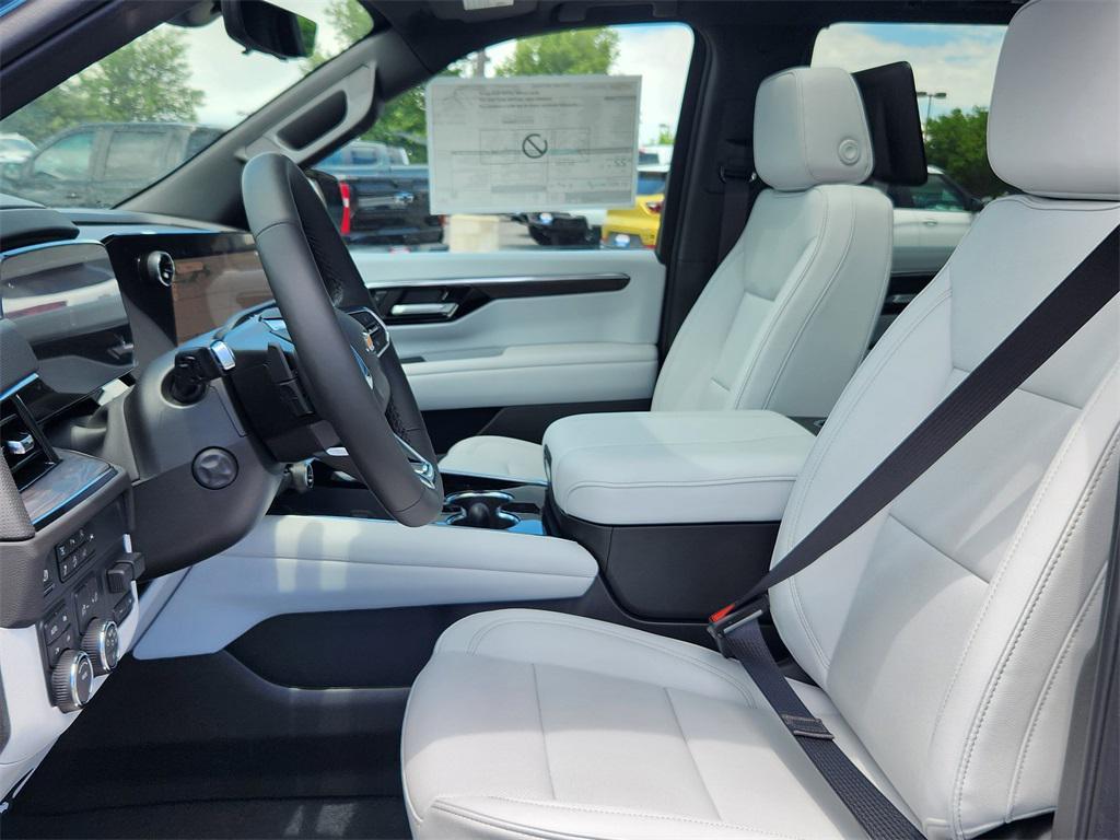 new 2025 Chevrolet Tahoe car, priced at $88,870