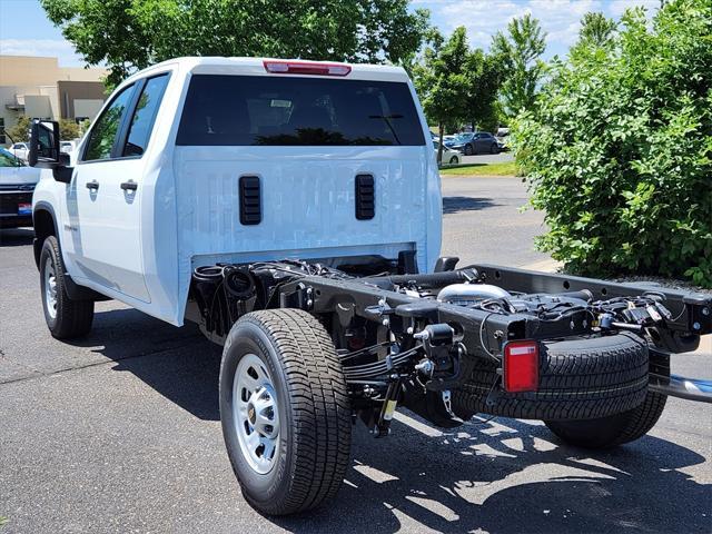 new 2025 Chevrolet Silverado 3500 car, priced at $53,918