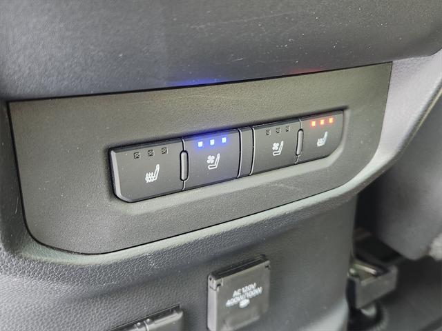 used 2022 Toyota Tundra car, priced at $52,125