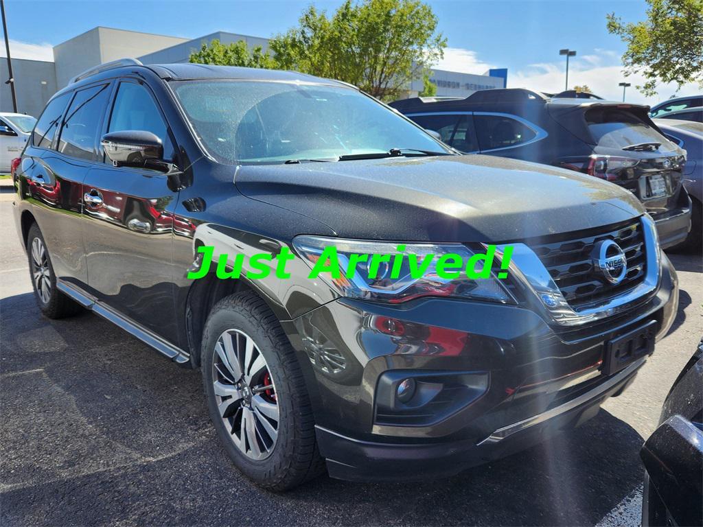 used 2017 Nissan Pathfinder car, priced at $12,236
