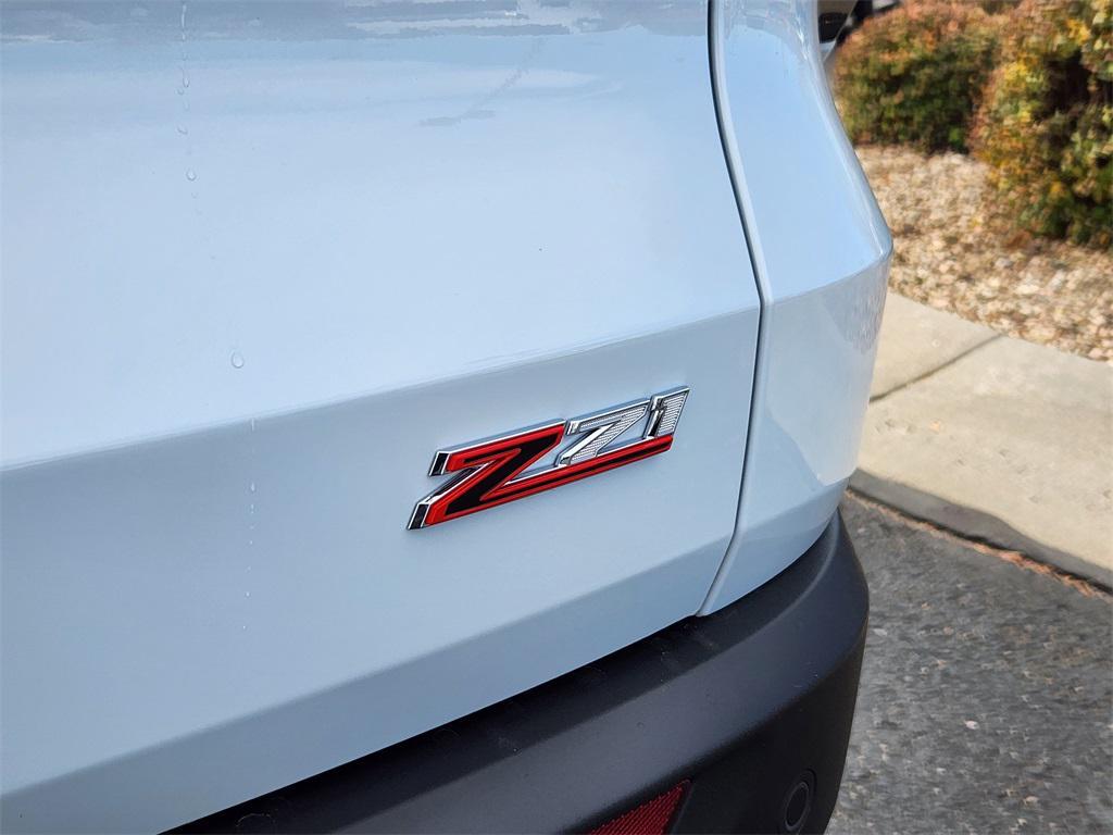 new 2026 Chevrolet Traverse car, priced at $56,615