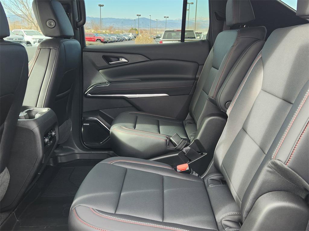 new 2026 Chevrolet Traverse car, priced at $56,615