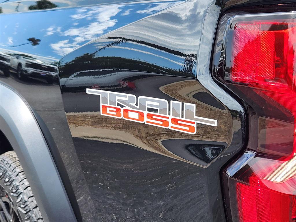 new 2026 Chevrolet Colorado car, priced at $48,000
