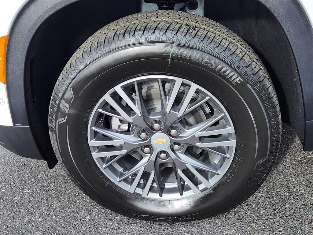 new 2026 Chevrolet Traverse car, priced at $49,777