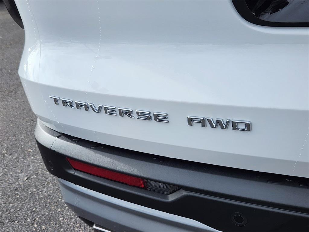 new 2026 Chevrolet Traverse car, priced at $49,777