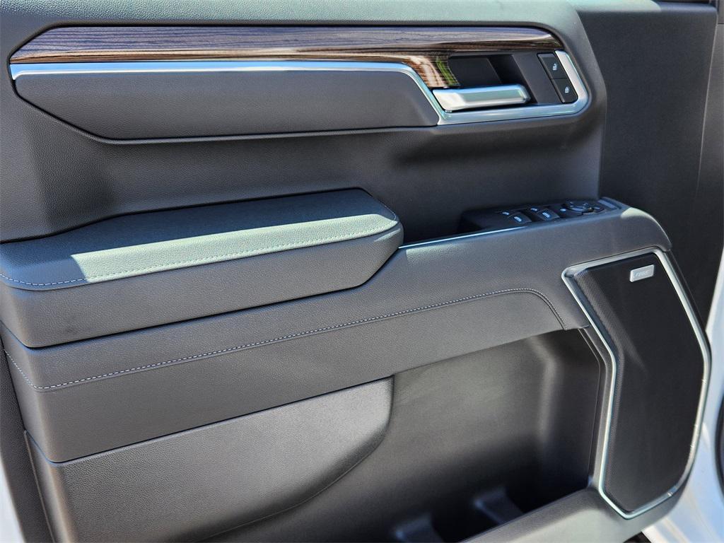 new 2025 Chevrolet Silverado 1500 car, priced at $87,052