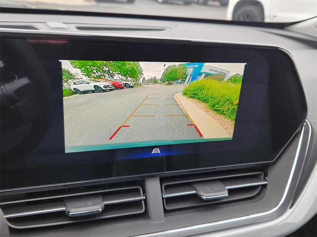 new 2025 Chevrolet Trax car, priced at $24,425