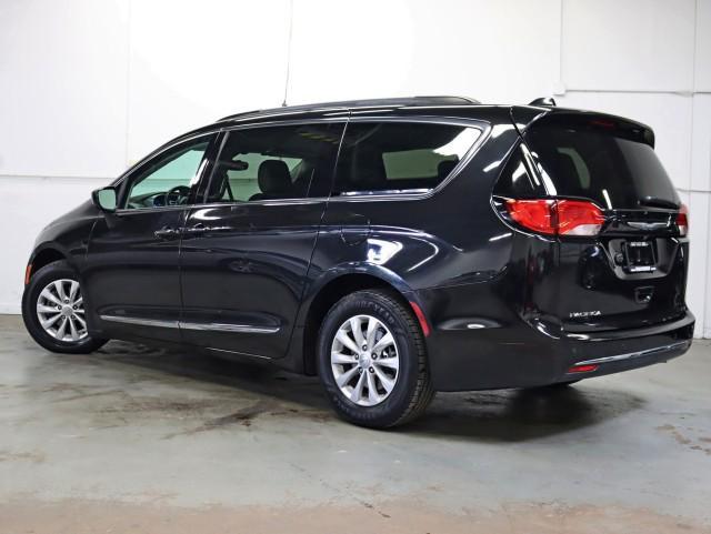 used 2017 Chrysler Pacifica car, priced at $13,200