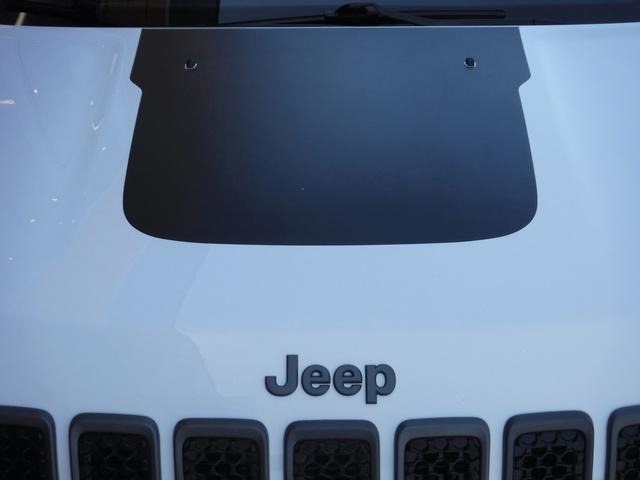 used 2020 Jeep Cherokee car, priced at $23,881