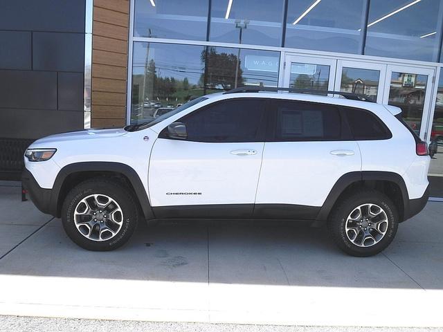 used 2020 Jeep Cherokee car, priced at $23,881