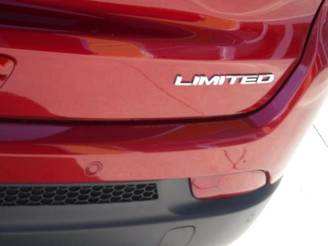 new 2025 Jeep Compass car, priced at $32,335