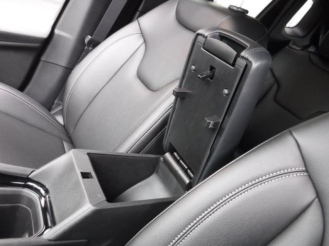 new 2025 Jeep Compass car, priced at $31,113