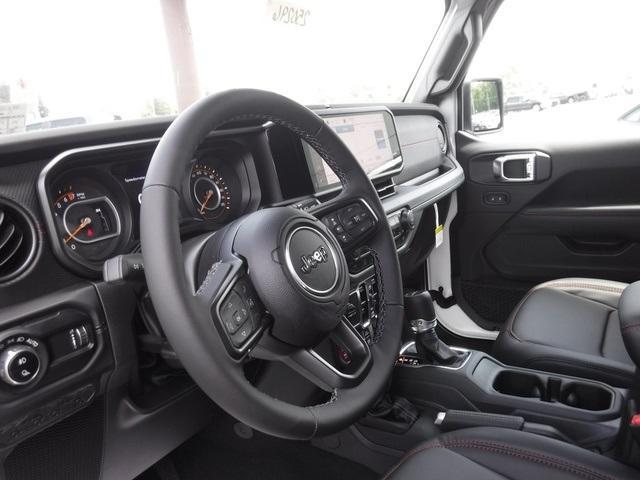 new 2025 Jeep Gladiator car, priced at $52,370