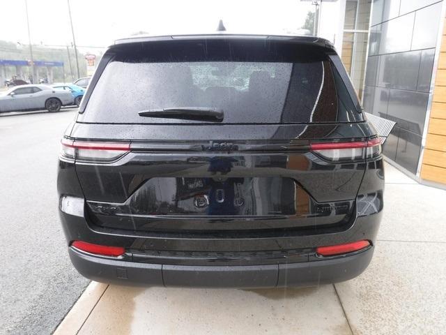 new 2025 Jeep Grand Cherokee car, priced at $50,116