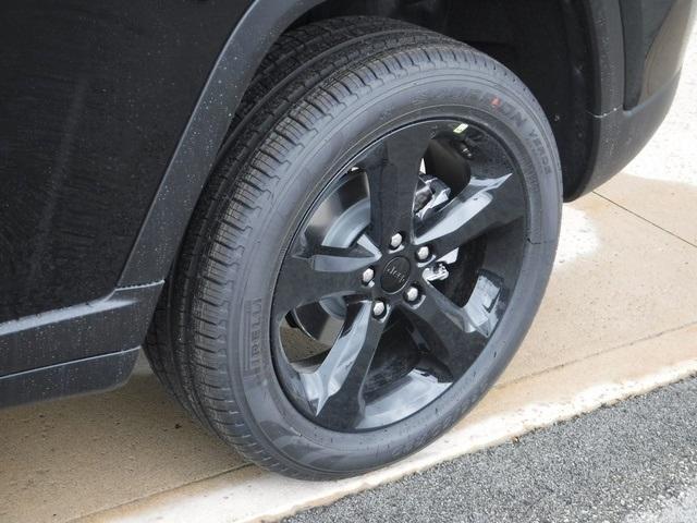 new 2025 Jeep Grand Cherokee car, priced at $50,116
