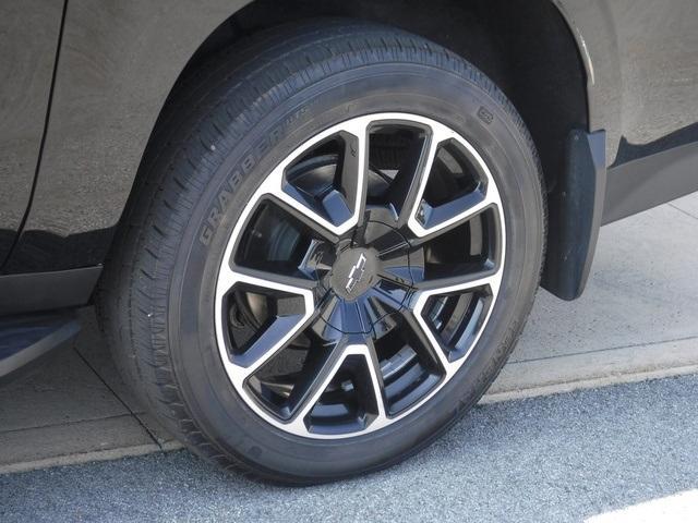 used 2022 Chevrolet Suburban car, priced at $55,842