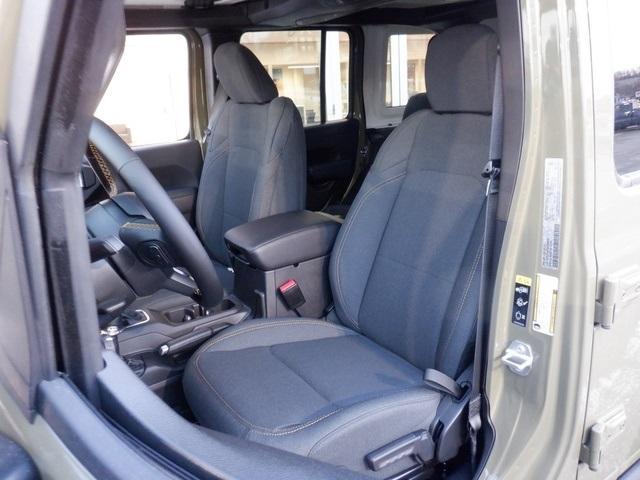 new 2025 Jeep Wrangler car, priced at $54,974