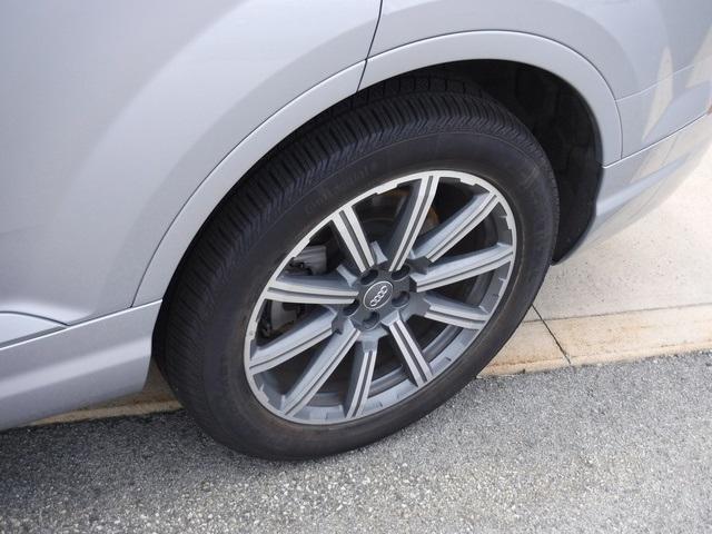 used 2018 Audi Q7 car, priced at $19,396