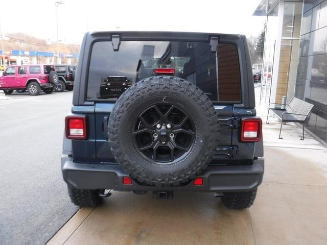 new 2025 Jeep Wrangler car, priced at $47,378