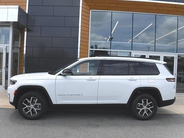 new 2025 Jeep Grand Cherokee L car, priced at $47,698