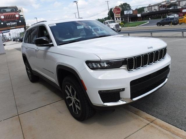 new 2025 Jeep Grand Cherokee L car, priced at $47,698