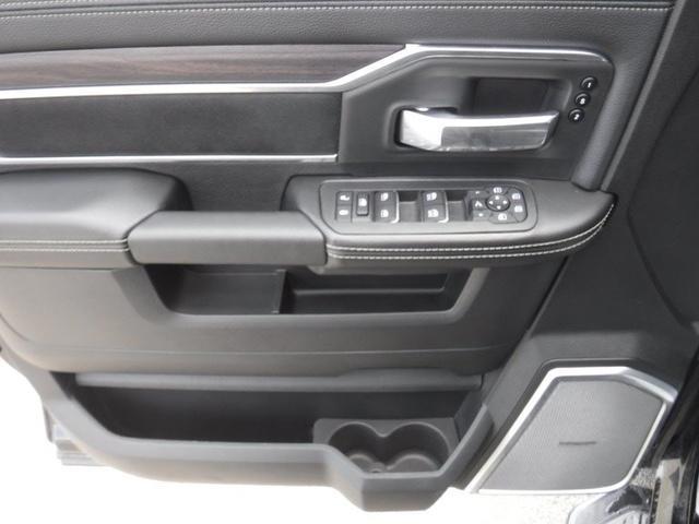 new 2025 Ram 3500 car, priced at $91,705