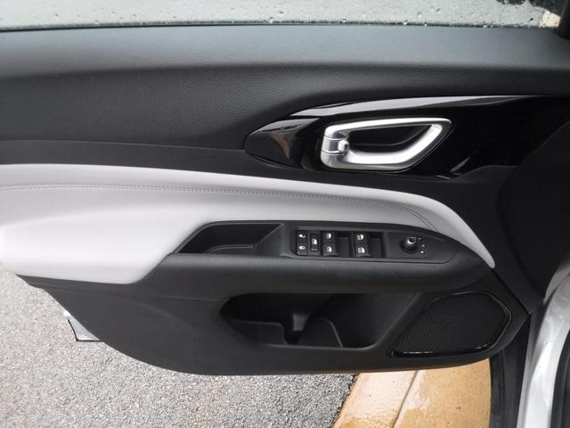 new 2025 Jeep Compass car, priced at $31,513