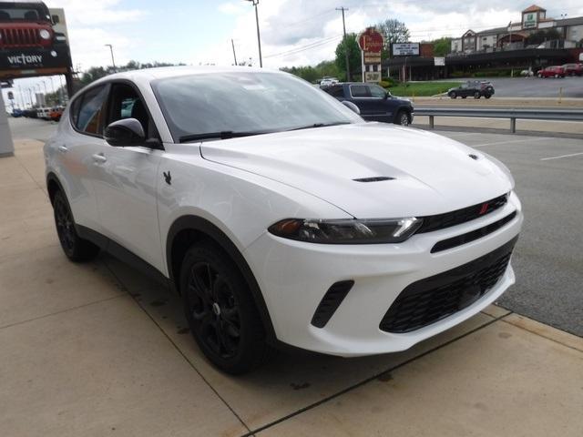 new 2025 Dodge Hornet car, priced at $32,455