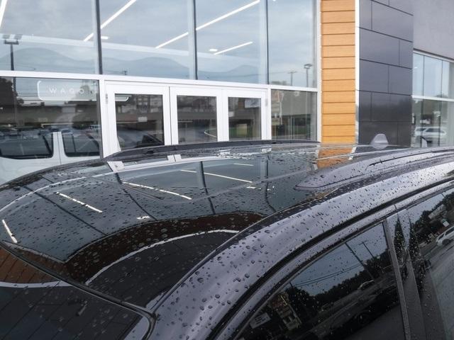 used 2024 Jeep Grand Cherokee car, priced at $37,925