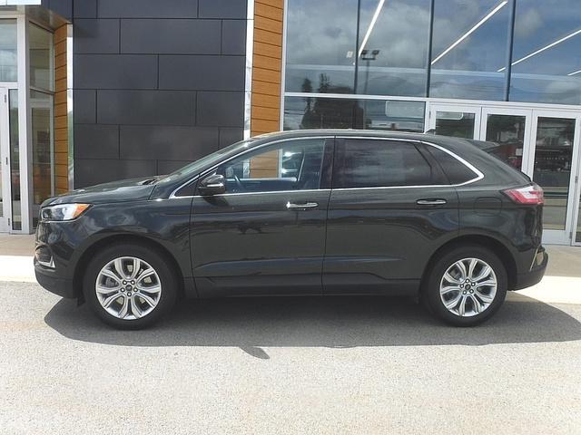 used 2024 Ford Edge car, priced at $29,850