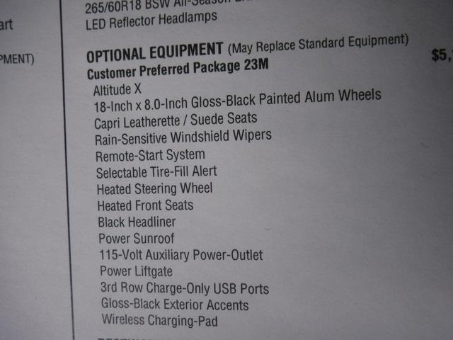 new 2025 Jeep Grand Cherokee L car, priced at $42,977
