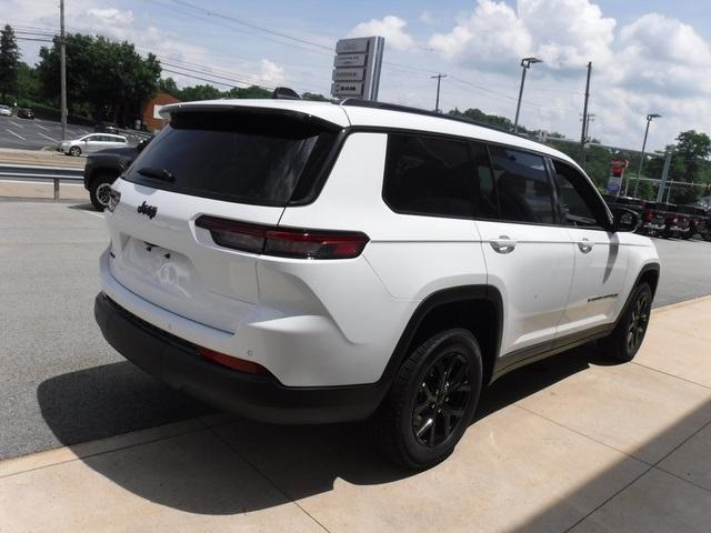 new 2025 Jeep Grand Cherokee L car, priced at $42,977