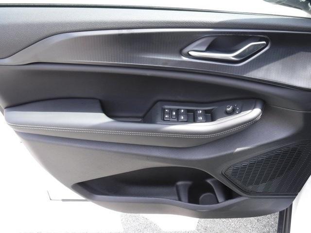 new 2025 Jeep Grand Cherokee L car, priced at $42,977