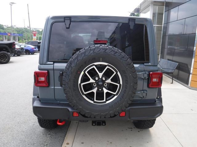 new 2025 Jeep Wrangler car, priced at $46,585