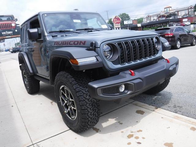 new 2025 Jeep Wrangler car, priced at $46,585