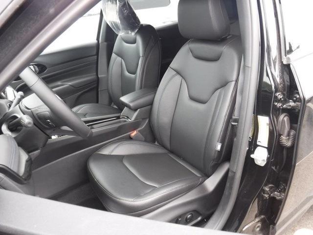 new 2025 Jeep Compass car, priced at $35,238