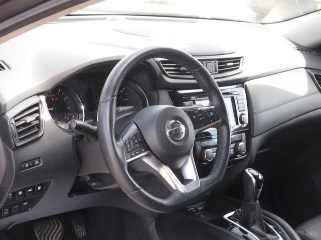used 2019 Nissan Rogue car, priced at $19,315