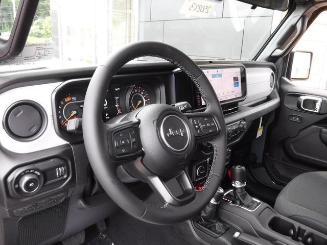 new 2025 Jeep Wrangler car, priced at $50,085