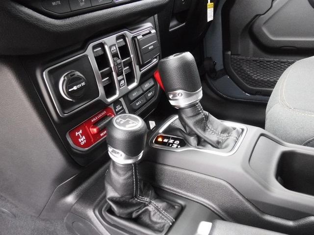 new 2025 Jeep Wrangler car, priced at $50,085