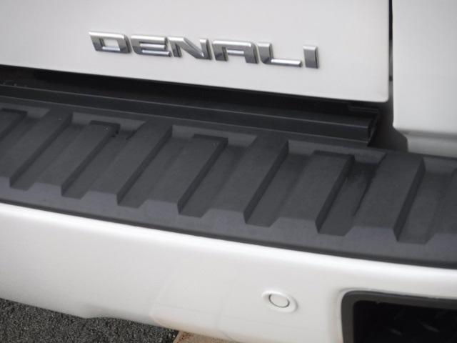 used 2017 GMC Sierra 1500 car, priced at $35,445
