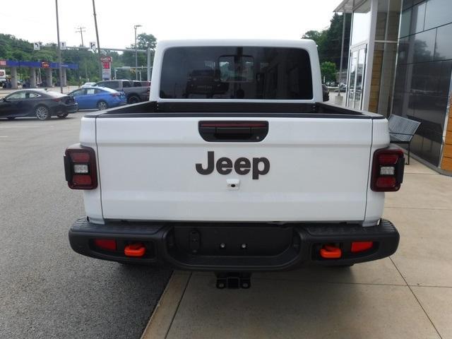 new 2025 Jeep Gladiator car, priced at $58,785