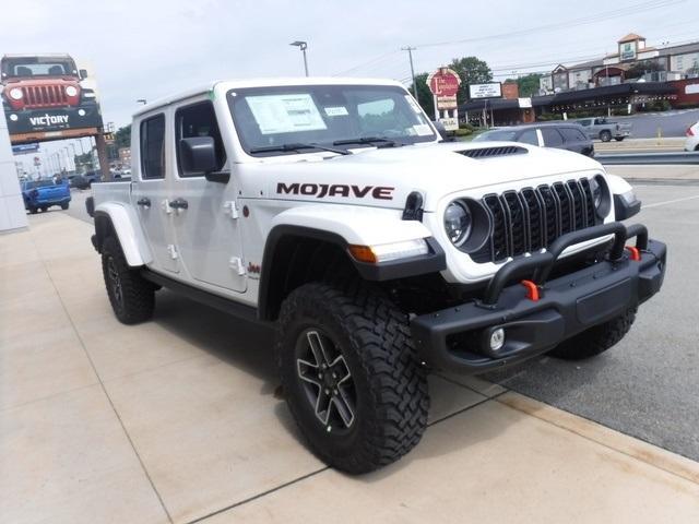new 2025 Jeep Gladiator car, priced at $58,785