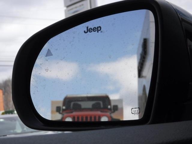 new 2025 Jeep Compass car, priced at $31,521